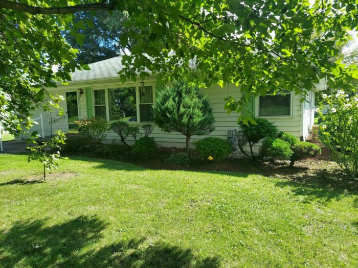 Ranch Home Clinton Castle